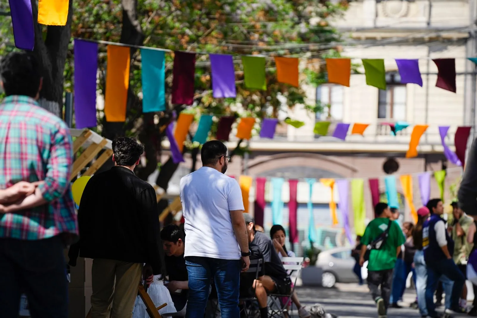 Mercadito de las Telas en Independencia regresa con música indie en vivo, gastronomía local y más de 20 expositores
