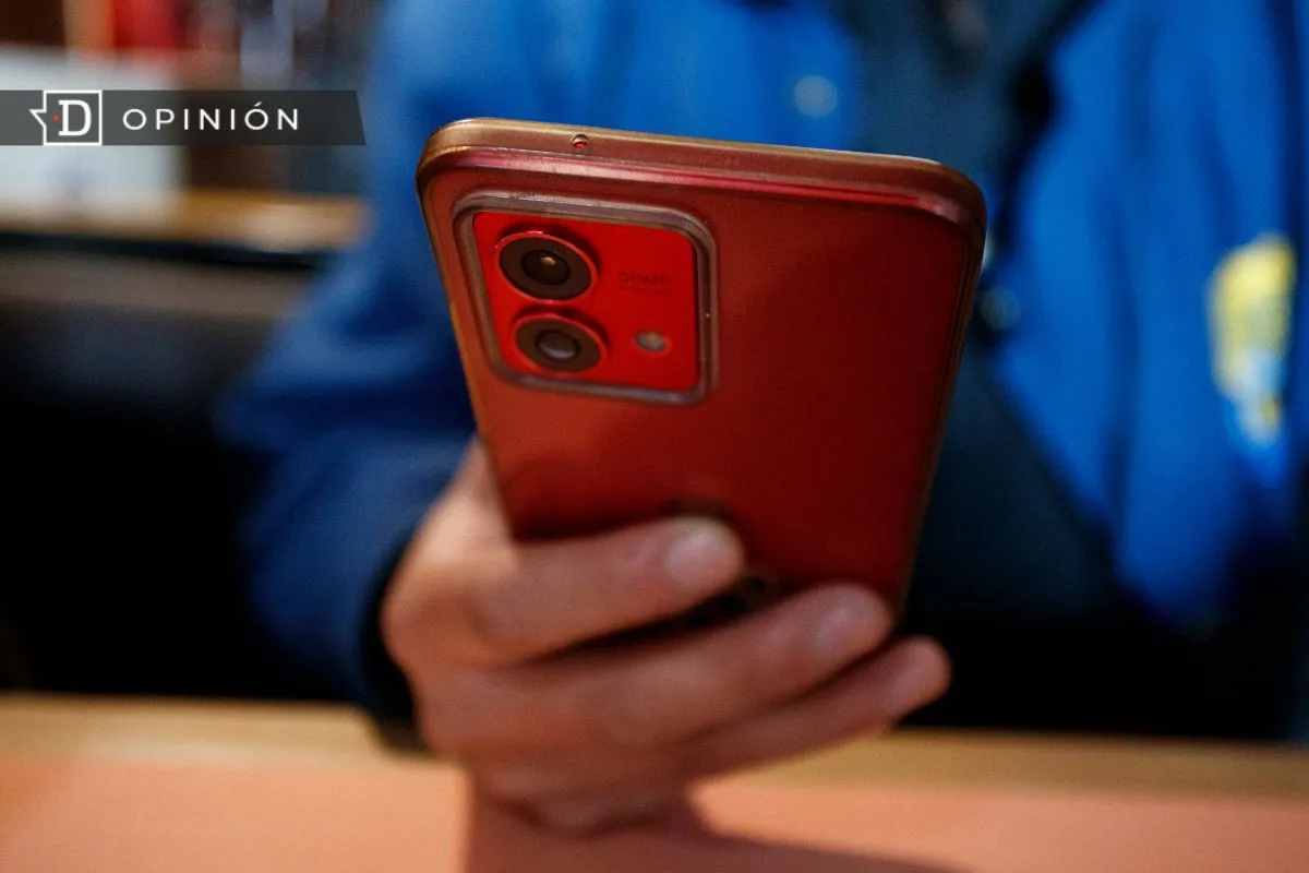 El culto al gurú digital: La nueva obediencia de masas