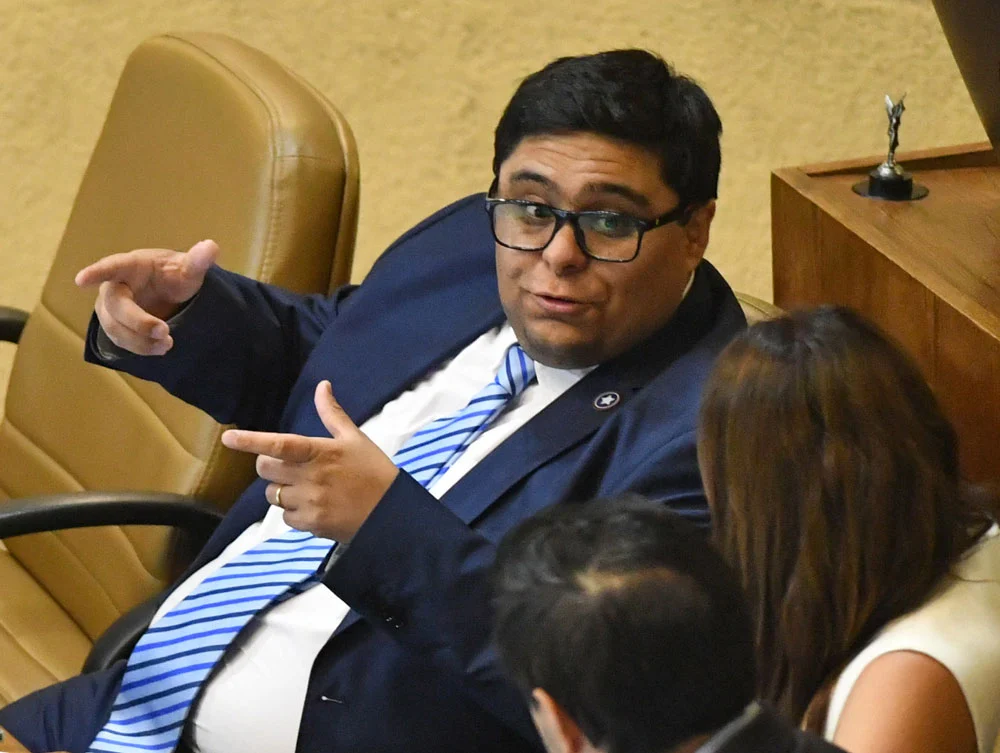 José Meza complica a republicanos y Kast: Será enviado a Comisión de Ética por idea de liberar a abusadores de niños