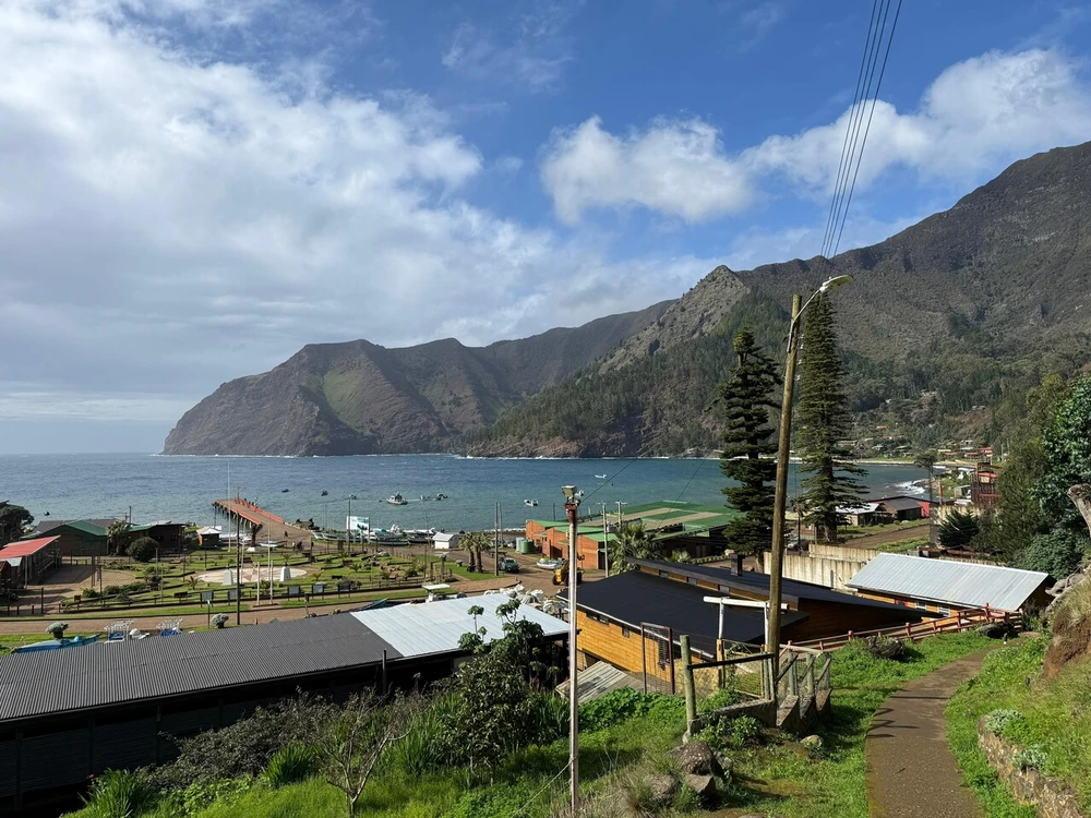 Financiamiento para áreas marinas protegidas: Senador Lagos Weber destaca el importante rol de comunidad en Juan Fernández