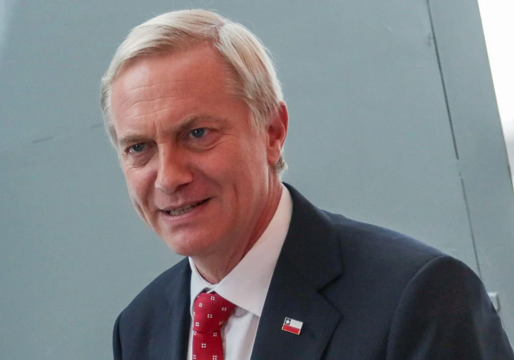 Kast defiende a Meza por idea de conmutar penas a condenados por abusos de menores: Respondió atacando al gobierno