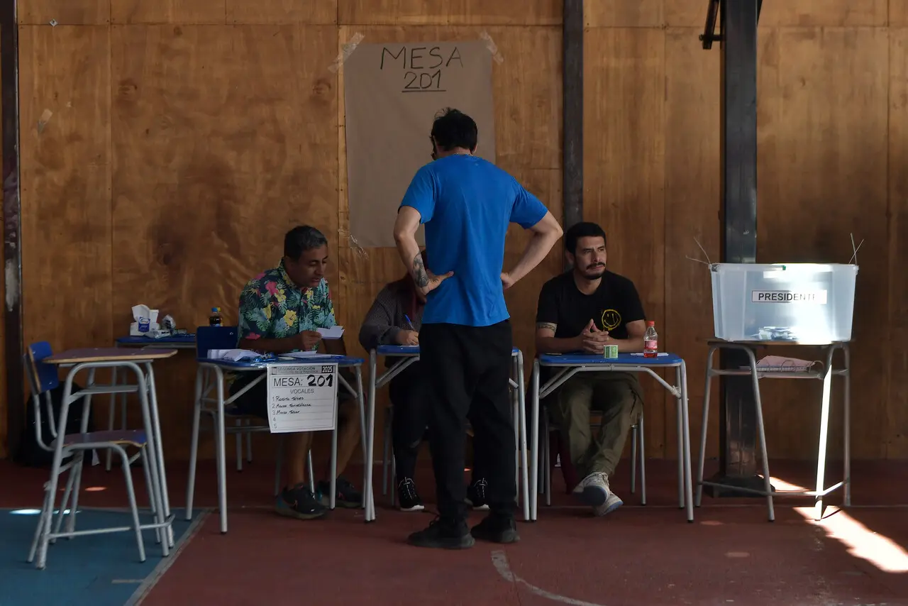 Elección presidencial 2025 y derechos laborales: multas por 19 millones de pesos y 42 trabajadores con turnos suspendidos