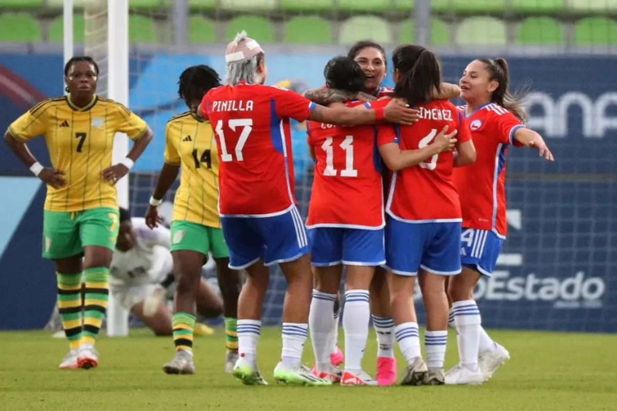 Histórico: Mujeres concretan primer sindicato de Jugadoras de Fútbol Profesional y eligen a su directorio