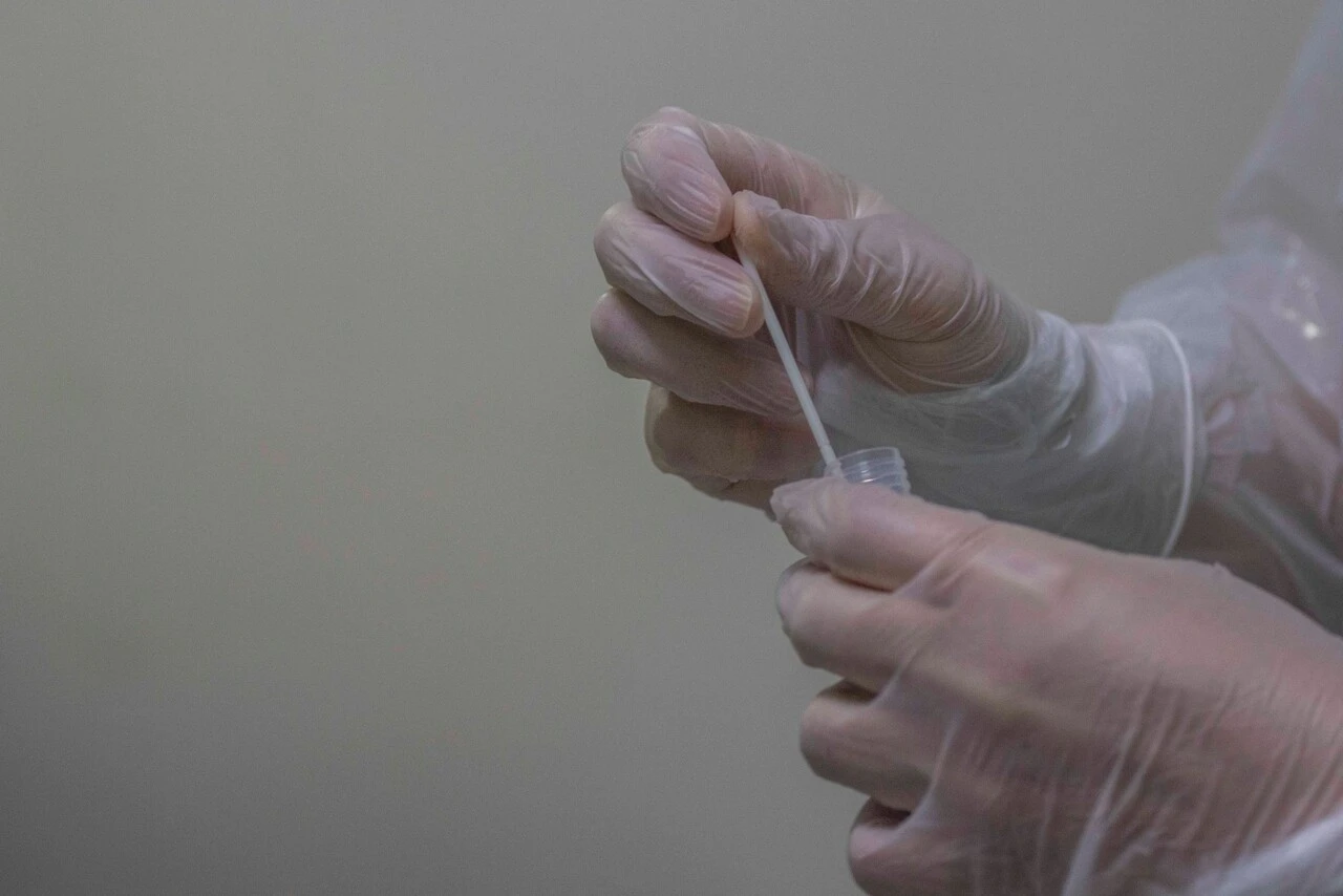 Minsal confirma la llegada a Chile de la “súper gripe”: Subclado K de la Influenza A H3N2 podría tener más casos