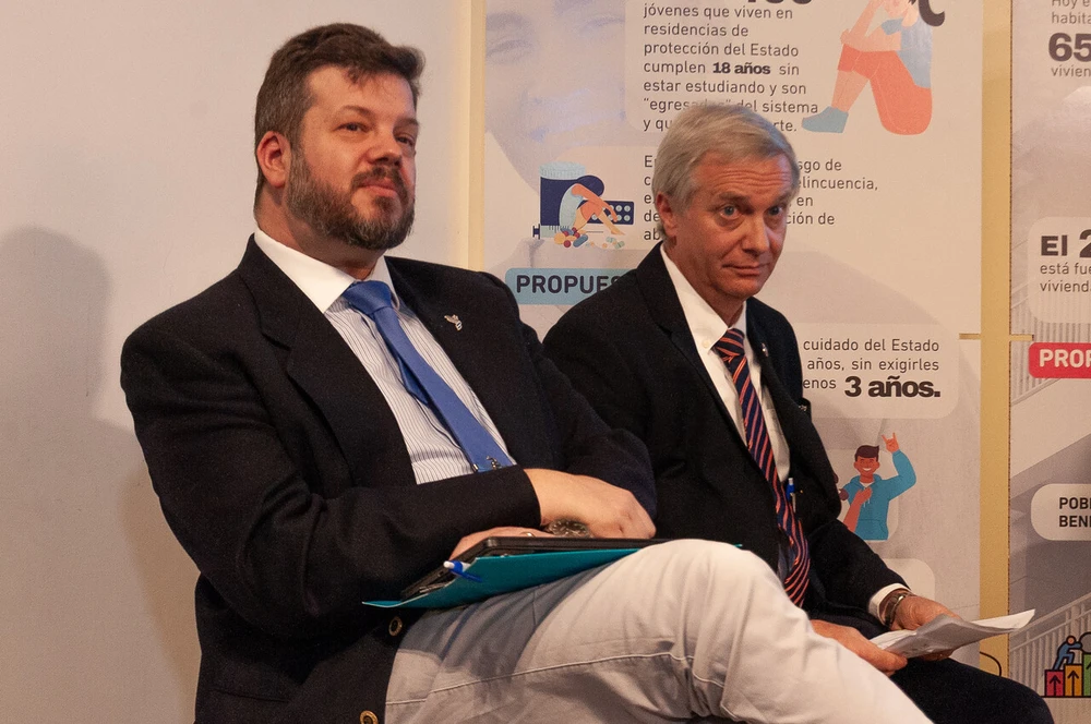 Las tensiones al interior del nuevo gobierno por la candidatura de Bachelet: Kaiser advierte a Kast