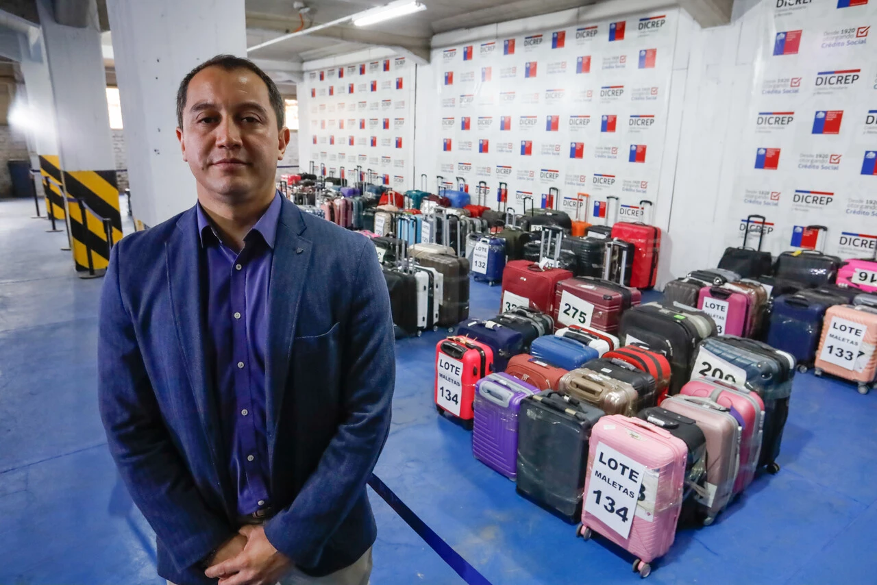 Gobierno pide renuncia a director de ‘Tía Rica’ tras informe de CGR que detectó empeños a personas con antecedentes