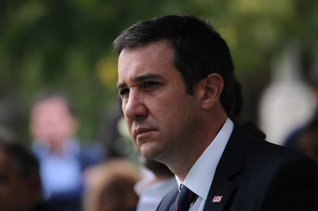 Presidente de la UDI baja tenor a sus dichos contra Bachelet: Ahora dice que respaldarán a Kast si la apoya