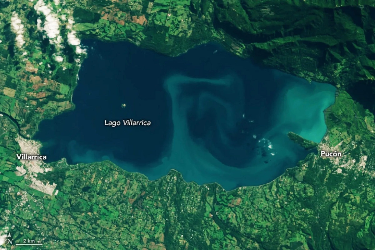 Salmoneras deberán invertir millones para dejar de contaminar el lago Villarrica, según plan de descontaminación