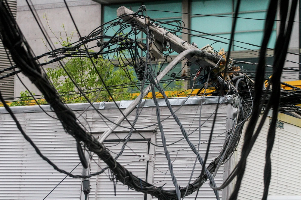 Todos los cortes de luz programados en Santiago este martes 30 de diciembre: Las comunas afectadas tras anuncio de Enel