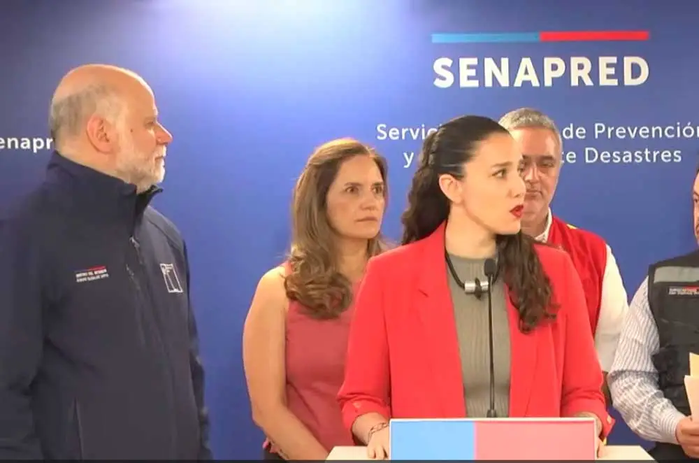 VIDEO| El insólito momento que se vivió en edificio de Senapred: Se activó alarma y autoridades debieron evacuar