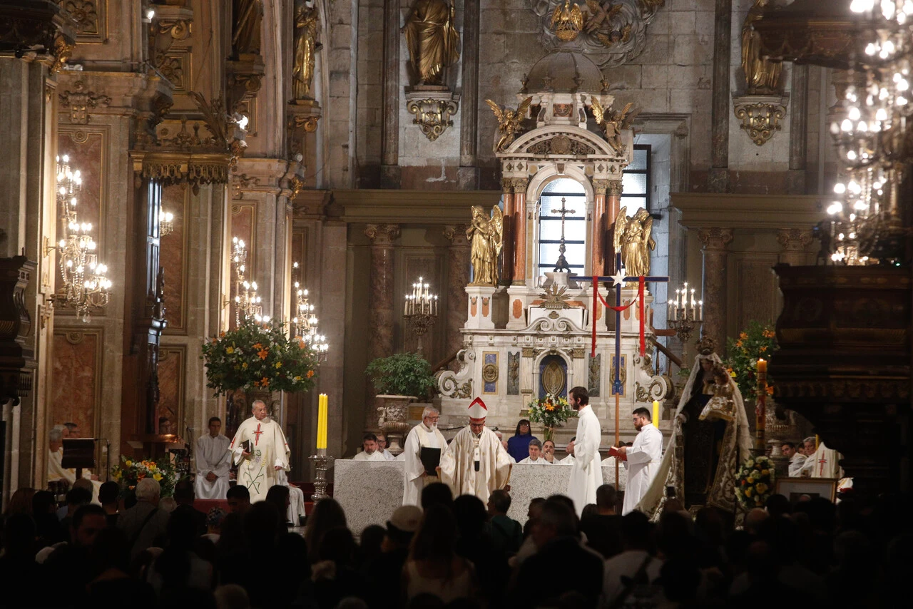 Catedral de Santiago sufre invaluable robo patrimonial: Desconocidos se llevan figuras religiosas del siglo XVIII