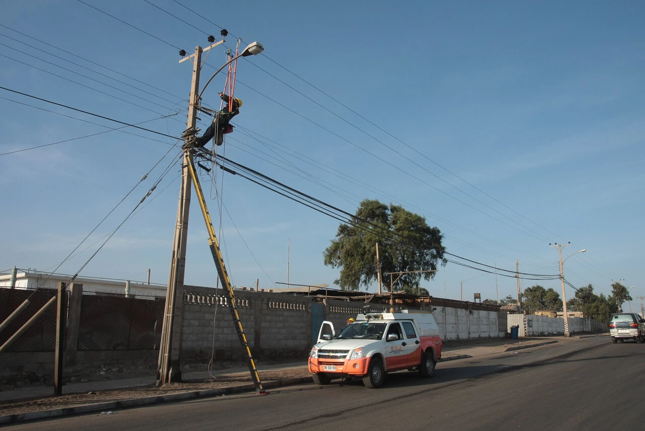 Cortes de luz en Santiago este domingo 11 de enero: Pudahuel, Maipú, Conchalí y Lampa entre las afectadas