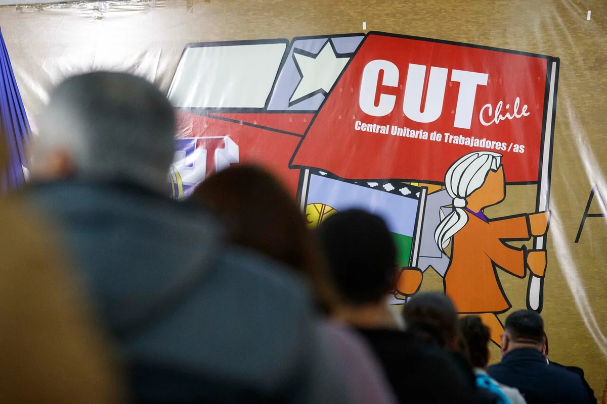 Negociación ramal: Gobierno ingresa proyecto con urgencia, sin apoyo de empresas y a 3 semanas del receso legislativo