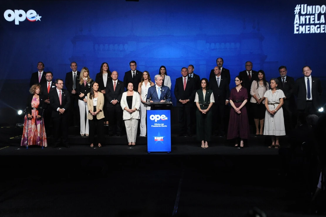 José Antonio Kast presenta su gabinete cargado al empresariado y sin el ministro “nombrado” por minera