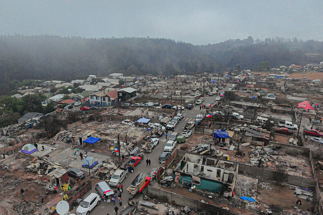 Gobierno mantiene cifra de 20 fallecidos por incendios forestales, pero aumenta a casi 7.000 los damnificados