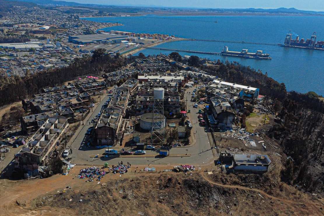Incendios forestales en Ñuble y Biobío: Justicia rechaza prisión preventiva para acusado de iniciar fuego en cocina a leña