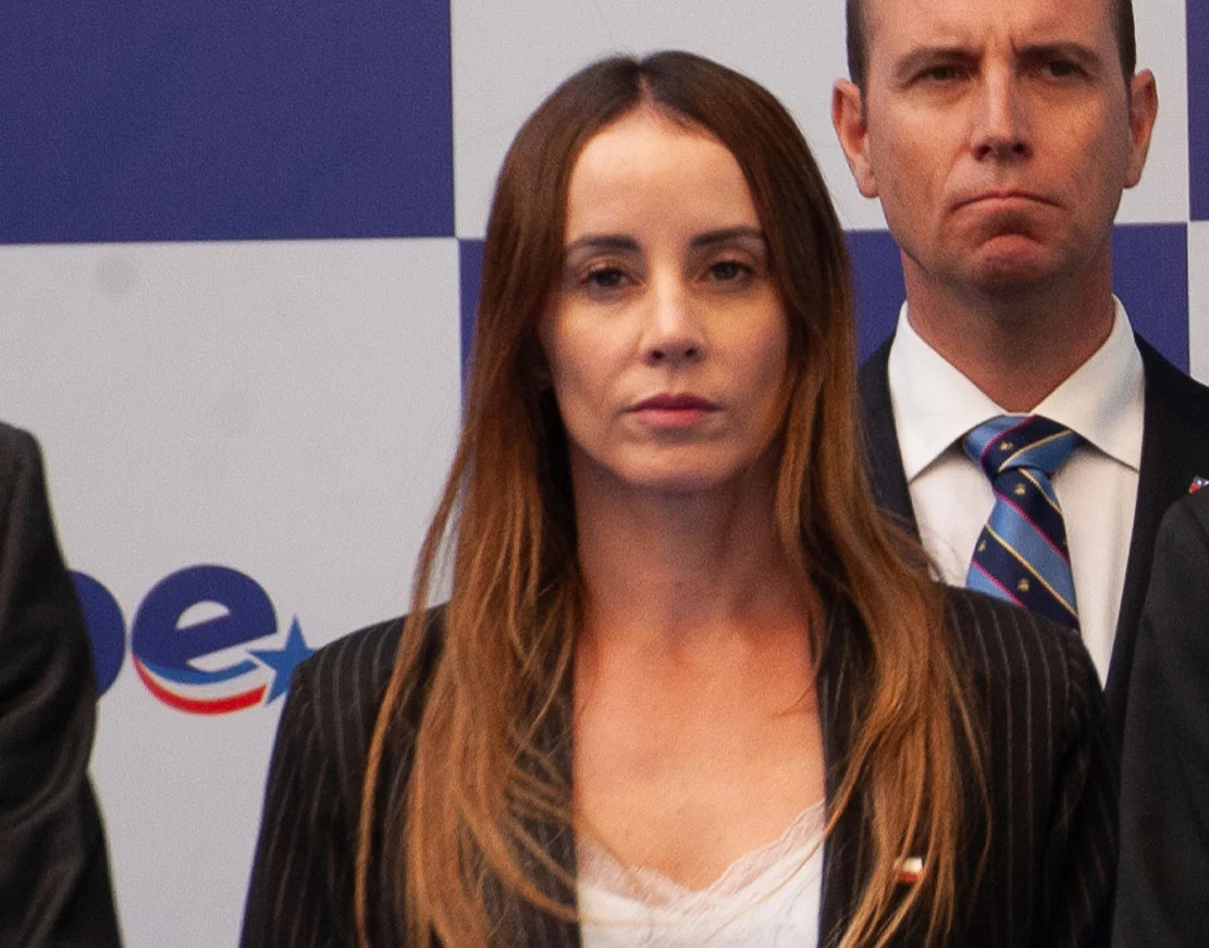 Hermanas de Mara Sedini se desmarcan de nueva vocera de Kast: “Nosotras sí somos feministas"