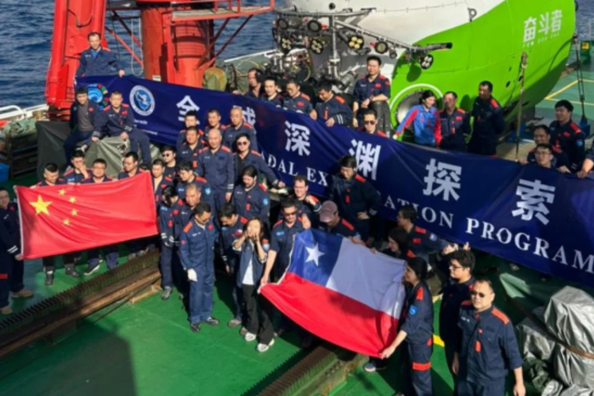 China y Chile completan inédita expedición de 18 inmersiones en Fosa de Atacama para estudiar tsunamis y terremotos