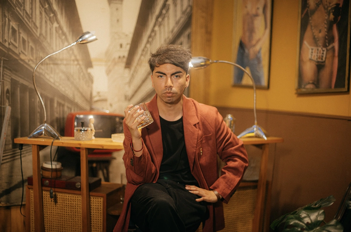 El pop antofagastino aterriza en Centro Arte Alameda con Chico de Neón y debut en vivo de su primer álbum