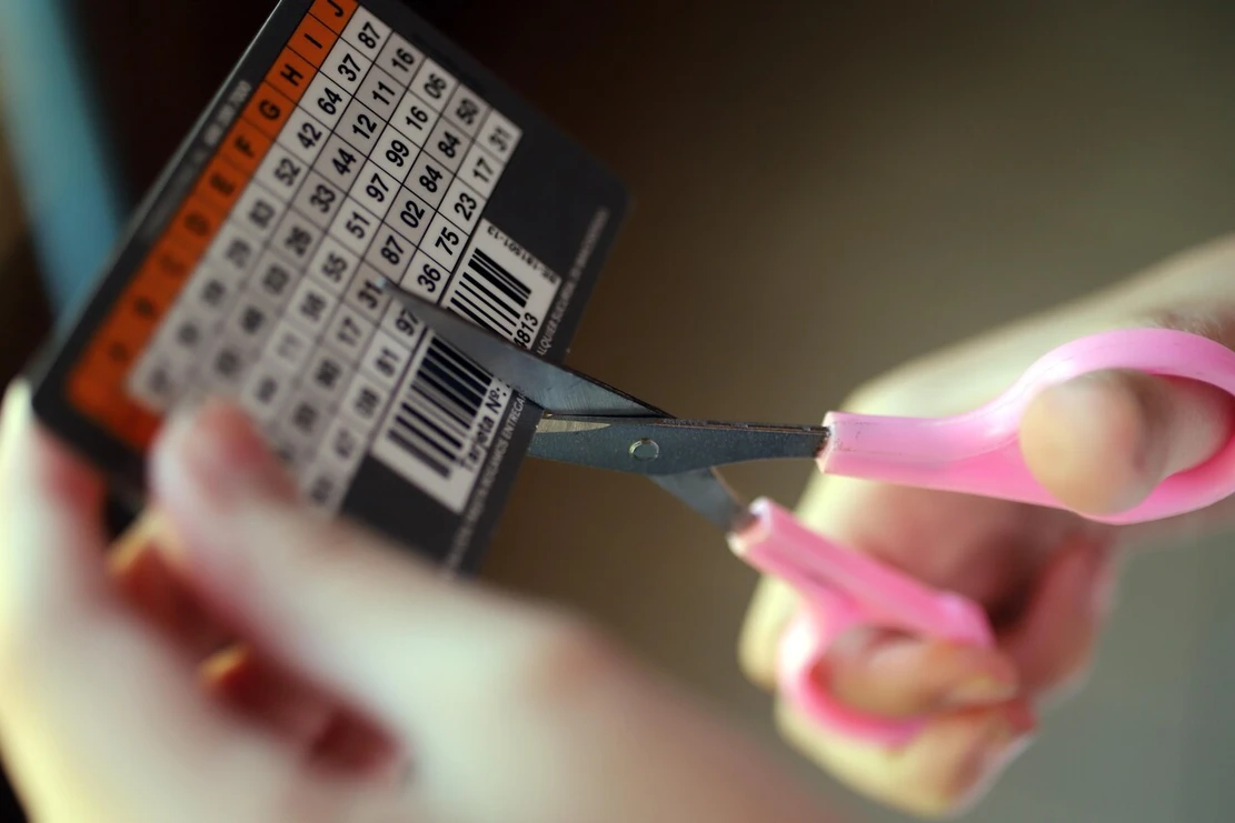 Tarjeta de coordenadas bancaria llega a su fin: Cuáles son y por qué dejarán de utilizarse