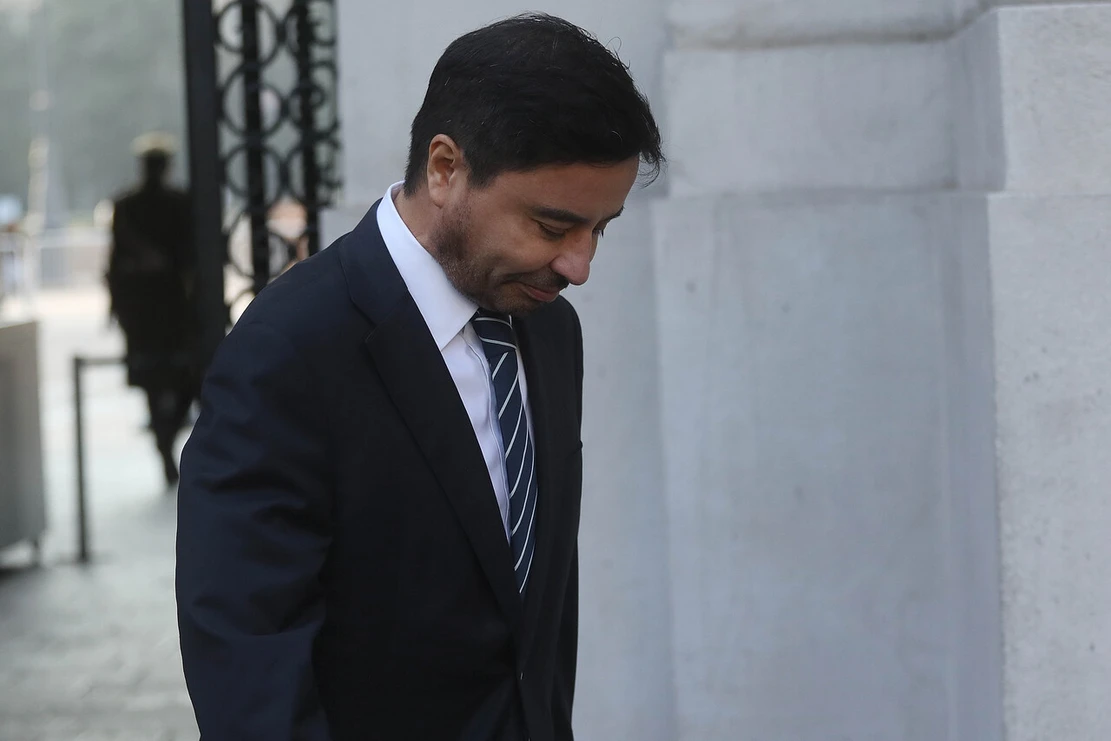 Madre de Rodolfo Carter fue contratada en La Florida sin título ni experiencia: Contraloría exige restituir los fondos