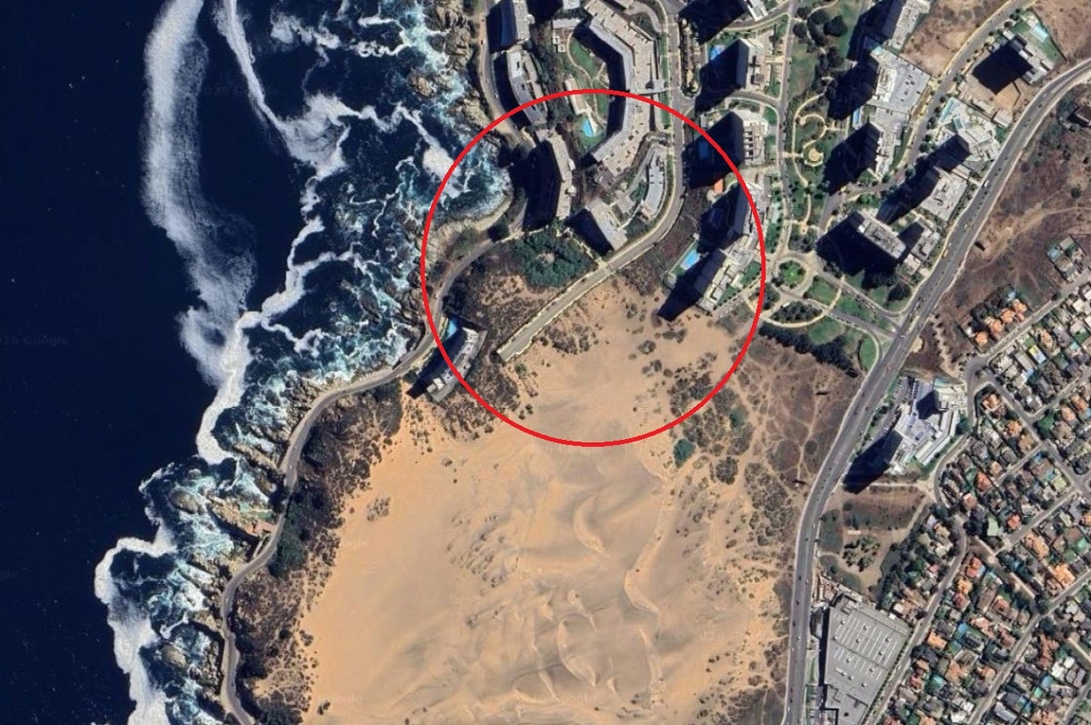 Extensión de calle Cornisa para loteo sobre dunas de Concón.