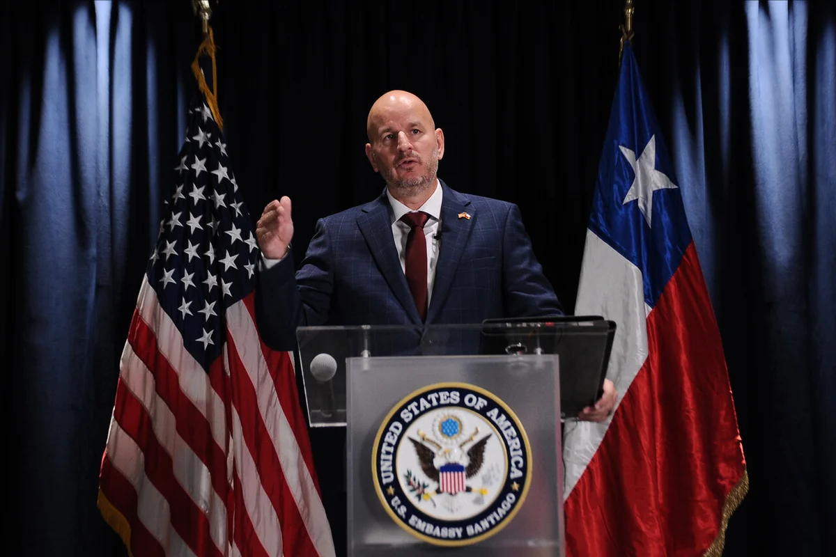 Fiscalía abre investigación penal por hackeo a empresas de telecomunicaciones tras alerta de embajador de EEUU