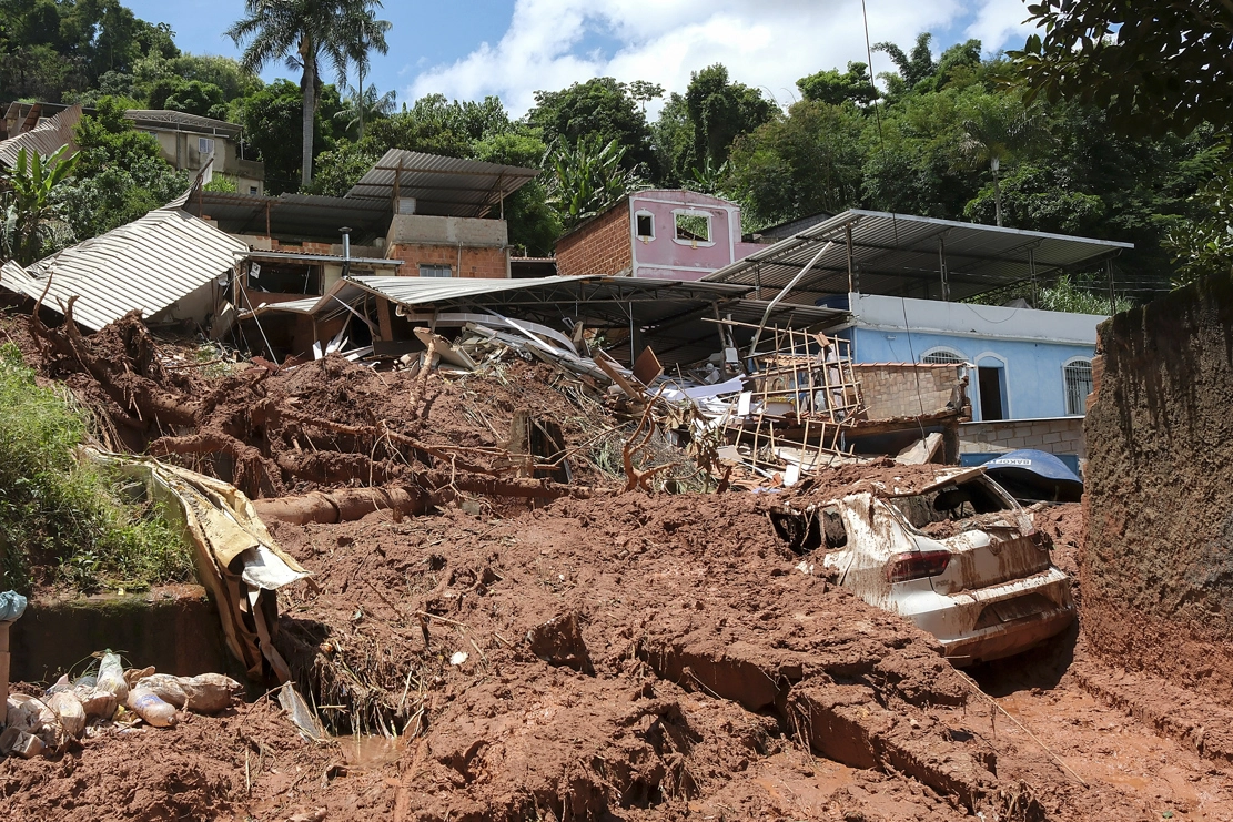 Impacto por destructivas lluvias en Brasil avivadas por cambio climático: Víctimas fatales suben a 53