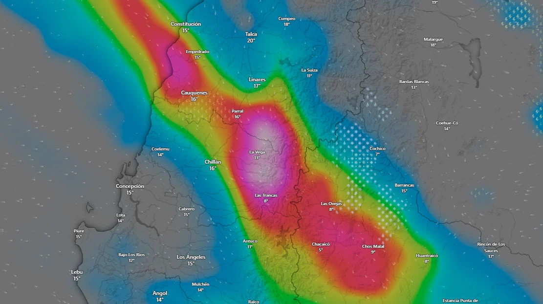 Gran sistema frontal con río atmosférico afectará a 12 regiones del país: Fuertes lluvias, tormenta eléctrica y mucho viento