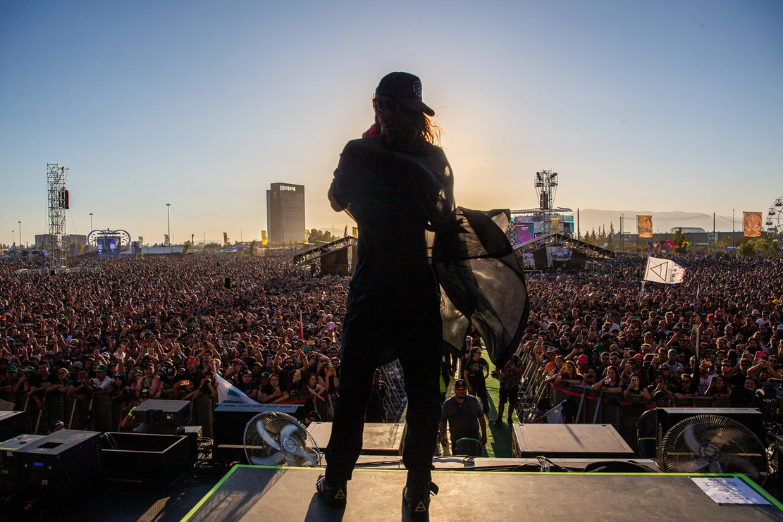 Lollapalooza Chile 2026 comienza este viernes y podrá verse gratuitamente por YouTube con 4 señales