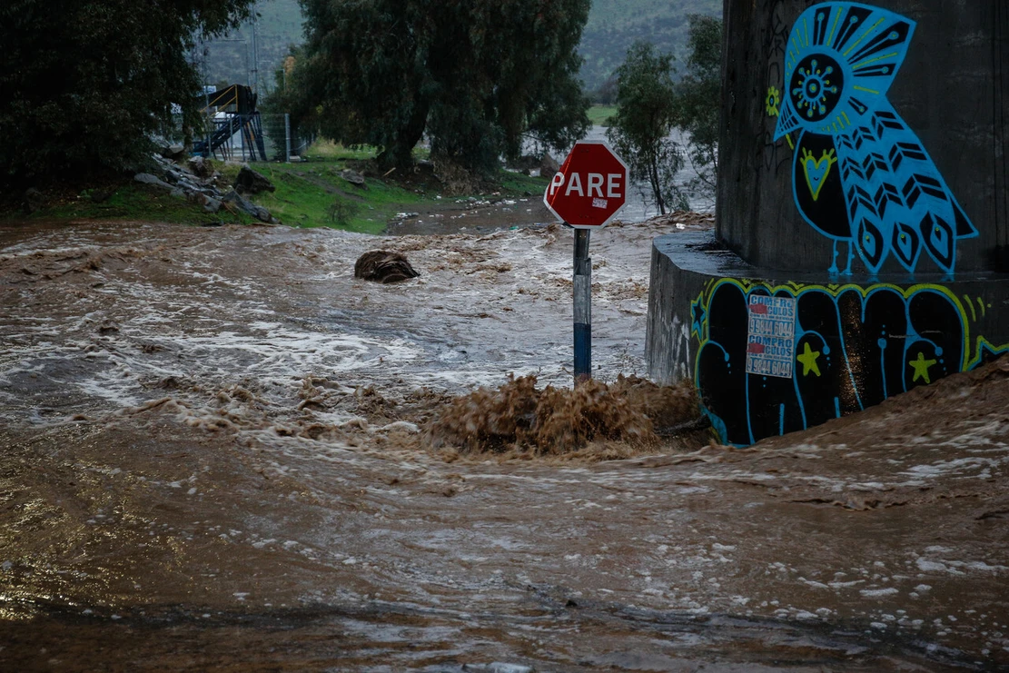 Confirman llegada de Fenómeno de El Niño para este invierno con intensas lluvias: Así serían sus efectos en Chile