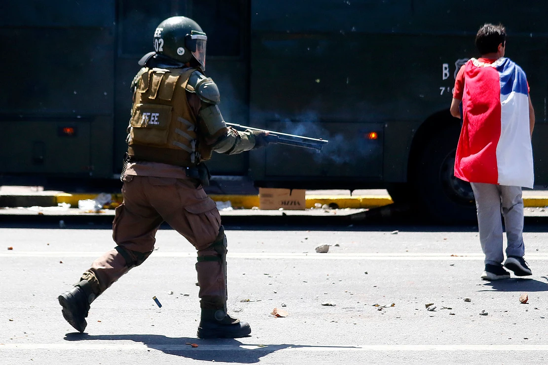 Oposición rechaza posibilidad de indultos a uniformados condenados por estallido social: “Kast llegó con agenda pro delincuentes”