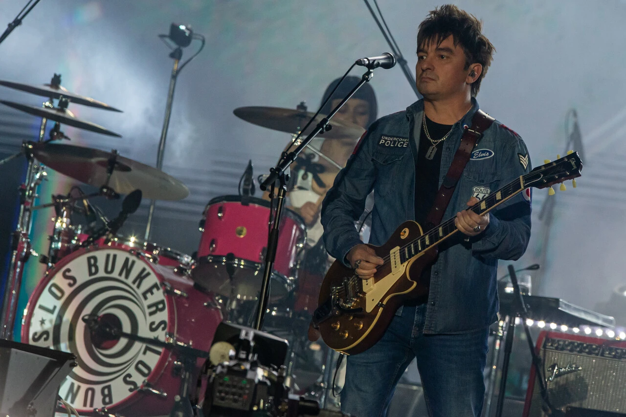 VIDEO| Los Bunkers aprovechan Lollapalooza Chile 2026 para enviar mensaje a Kast: “Se nos viene un periodo de pobreza estética”