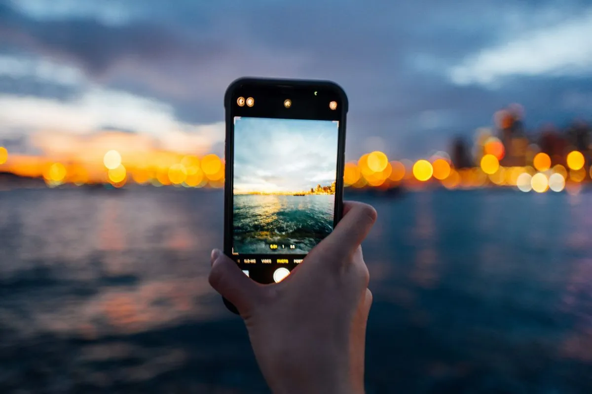 Almacenar fotos y archivos en discos duros en lugar de la nube reduciría el consumo hídrico de los centros de datos