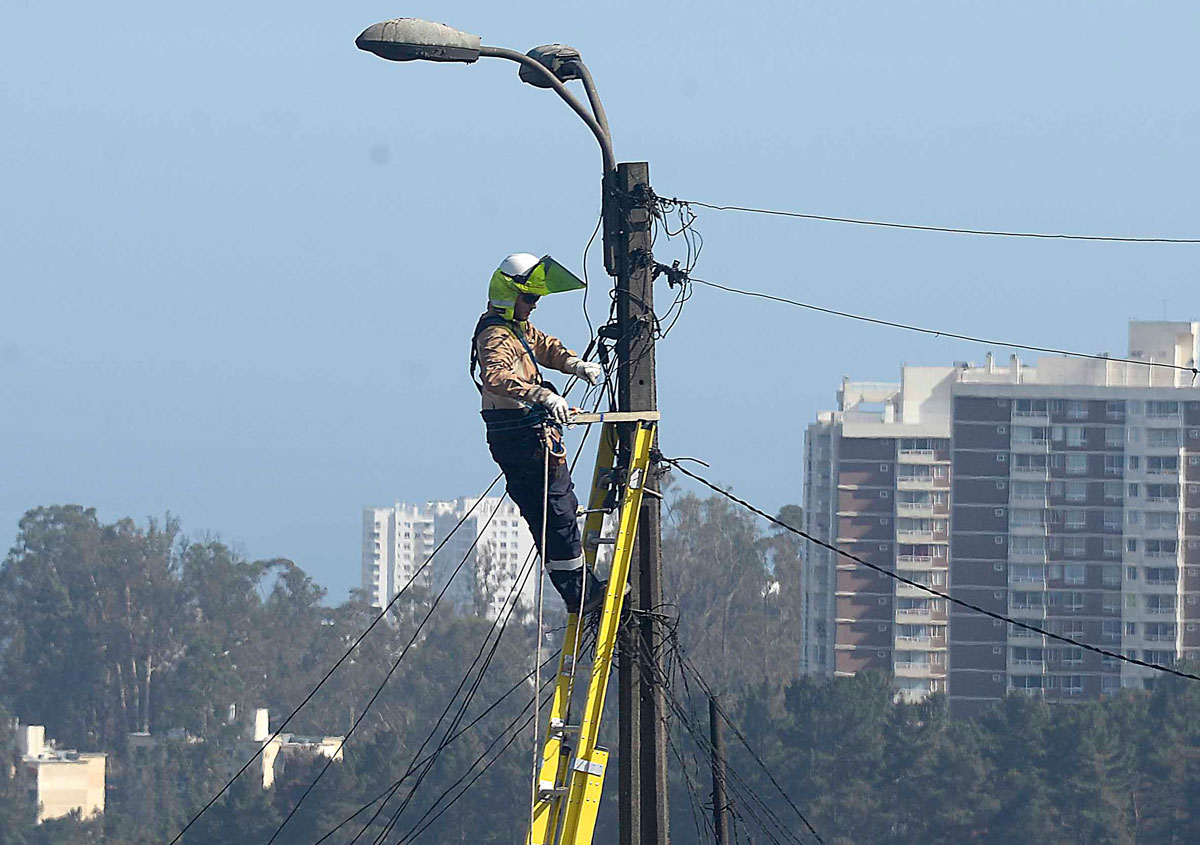 Cortes de luz en Santiago para este miércoles 25 de marzo: Serán en 10 comunas y durarán hasta 9 horas