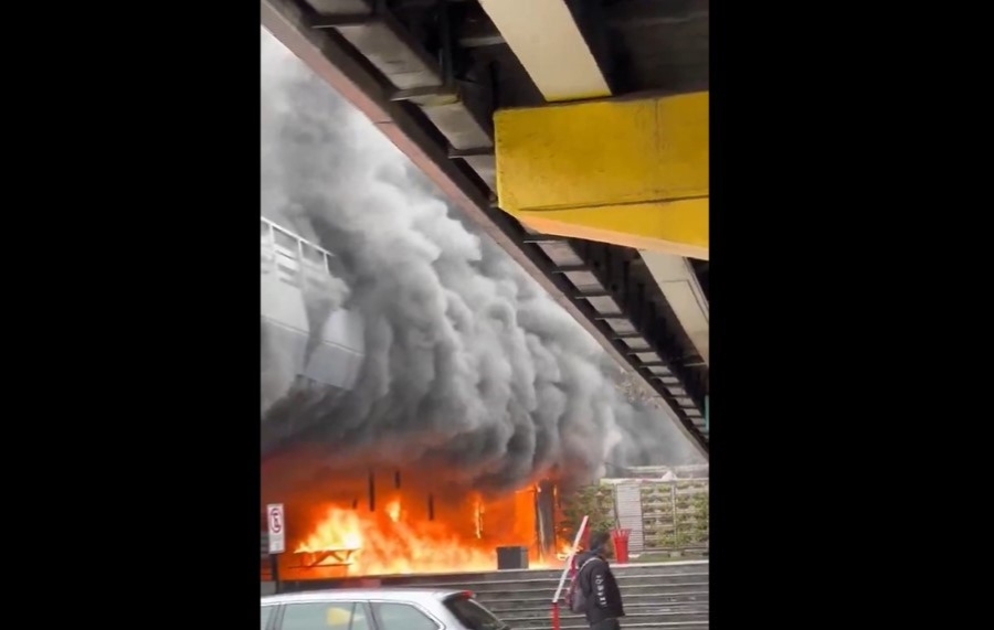 VIDEO| Registran impactante incendio en Metro Escuela Militar: Llamas alertaron a transeúntes