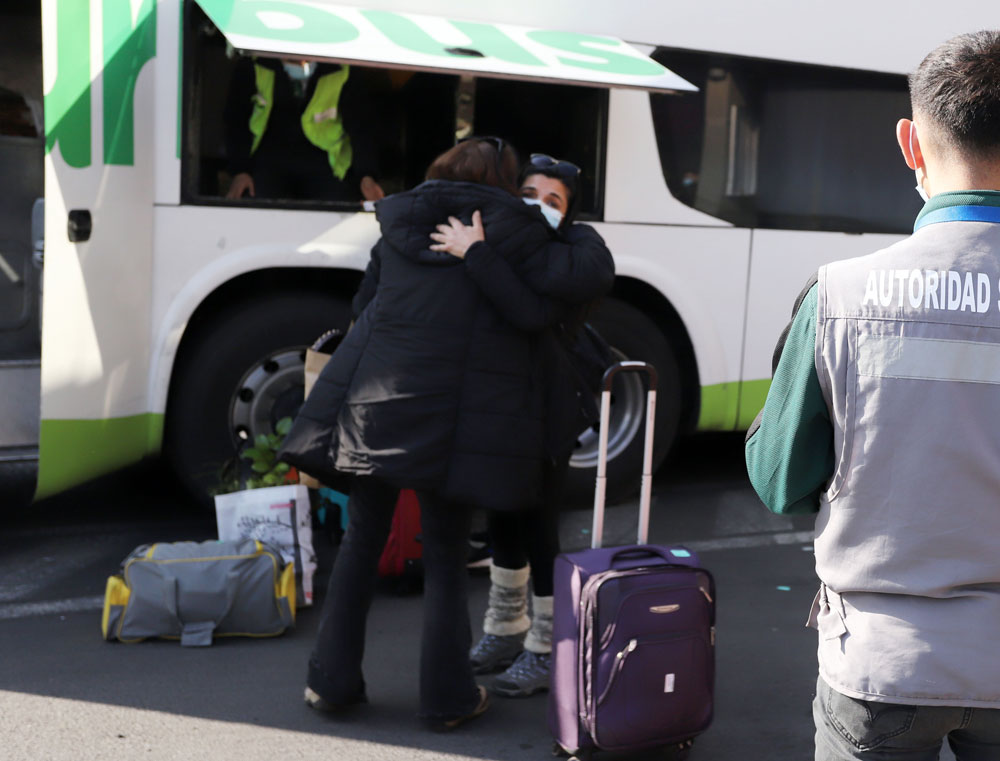 Atención pasajeros: La nueva normativa para bolsos que se implementará en terminales de buses