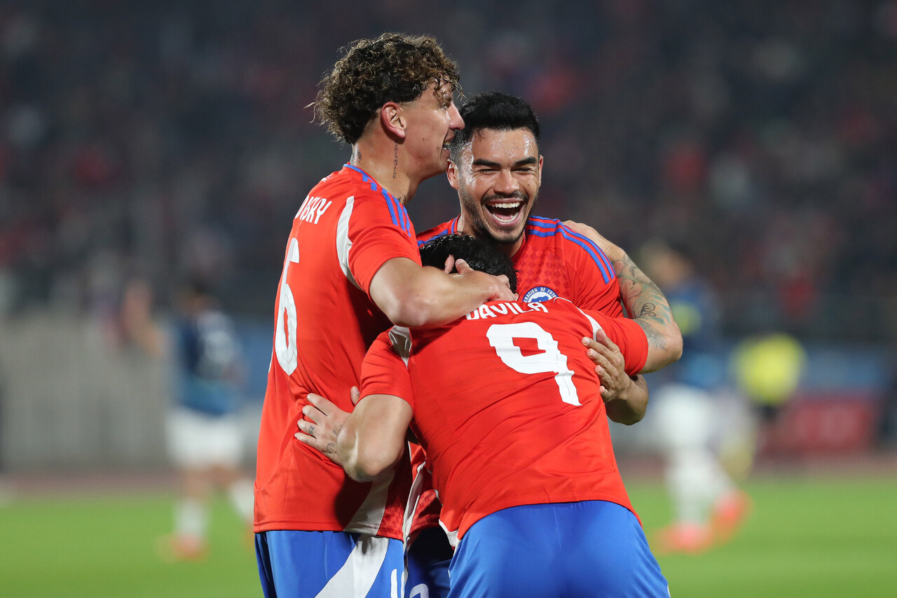 Chile vs. Bolivia: Hora, canal que transmite y formaciones del partido clave de La Roja de Gareca