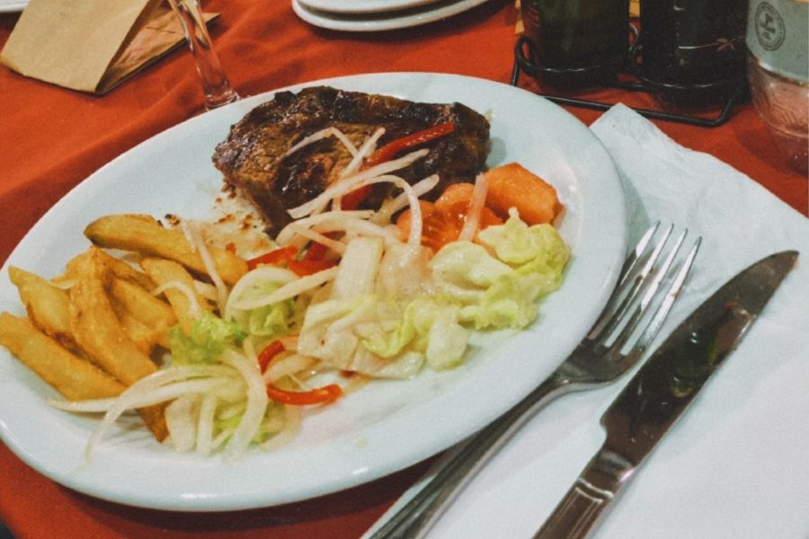 Cinco opciones para disfrutar distintos platos donde la carne es protagonista este mes de Fiestas Patrias