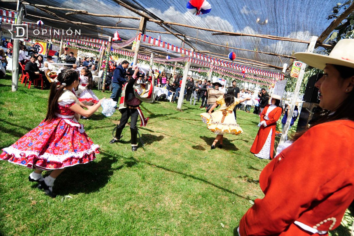 En el aniversario de Chile queremos un país inclusivo y democrático