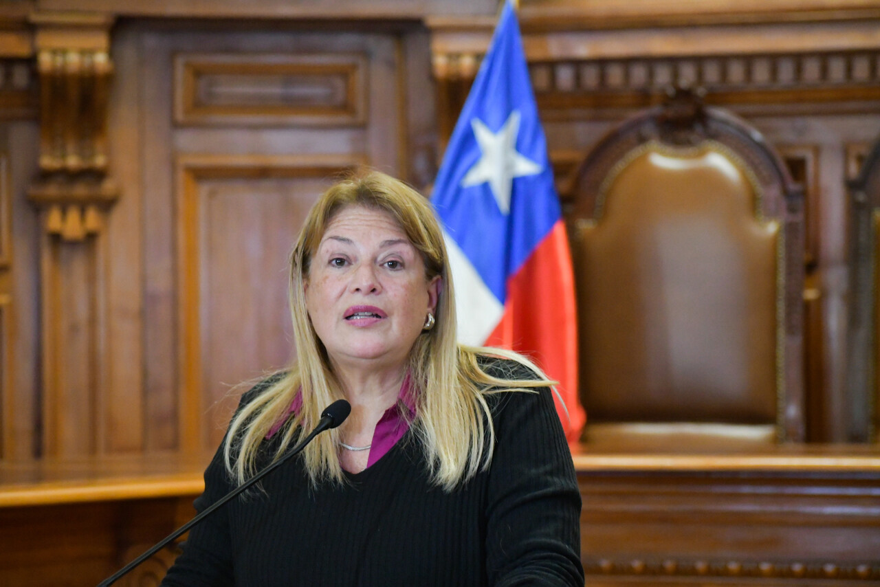 “Habría manipulado la justicia para favorecer poderosos intereses”: Anuncian AC contra Ángela Vivanco