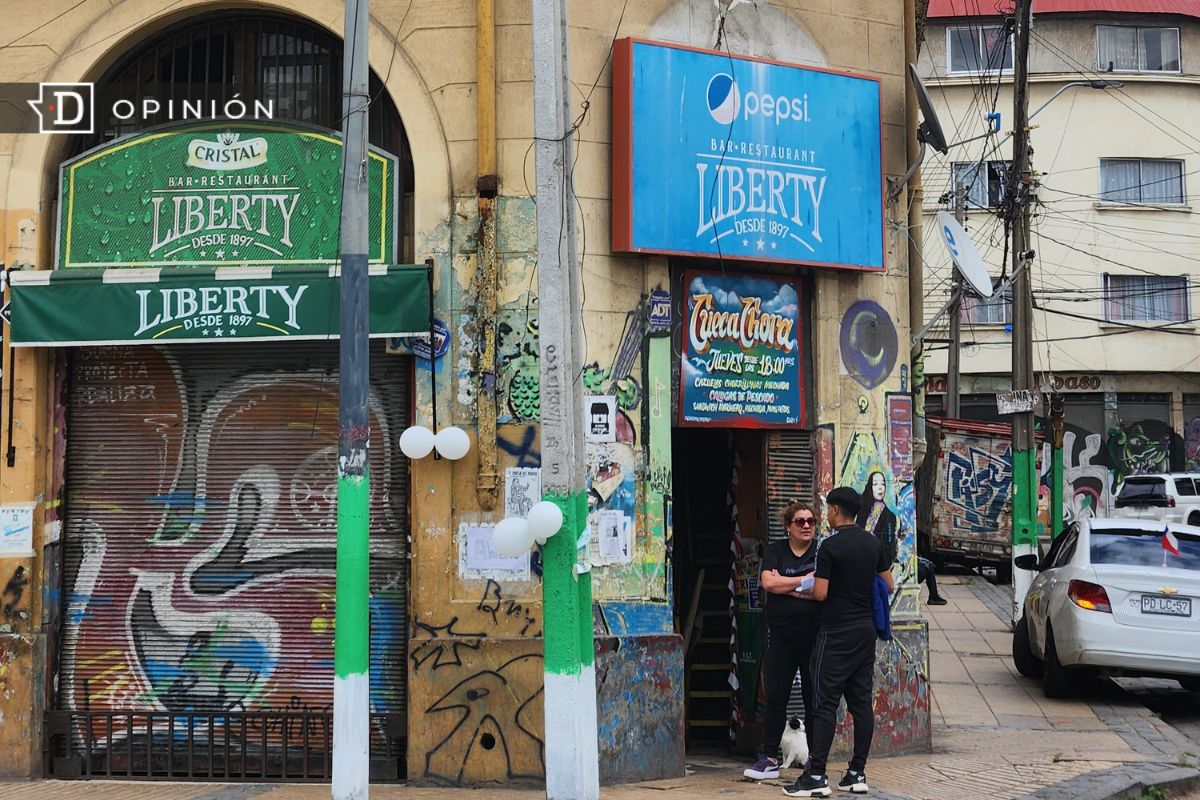 Los 127 años del Bar Liberty y la recuperación de Valparaíso