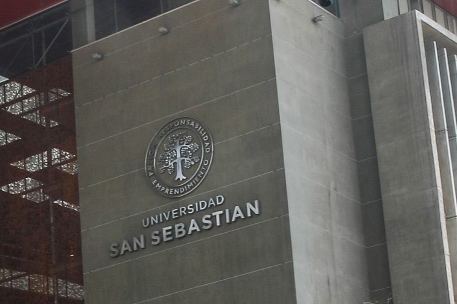 Universidad San Sebastián: La lista secreta de políticos de derecha pagados por su administración