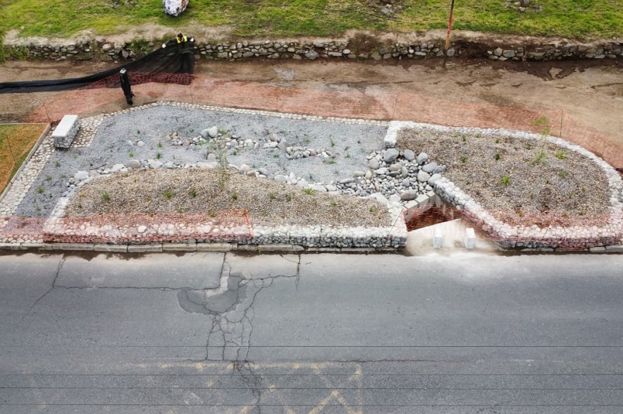 Jardines hundidos: La innovación de Peñalolén para prevenir inundaciones y guardar agua