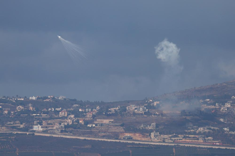 Israel hace crecer la tensión mundial por una guerra a gran escala: Atacó de forma terrestre a El Líbano