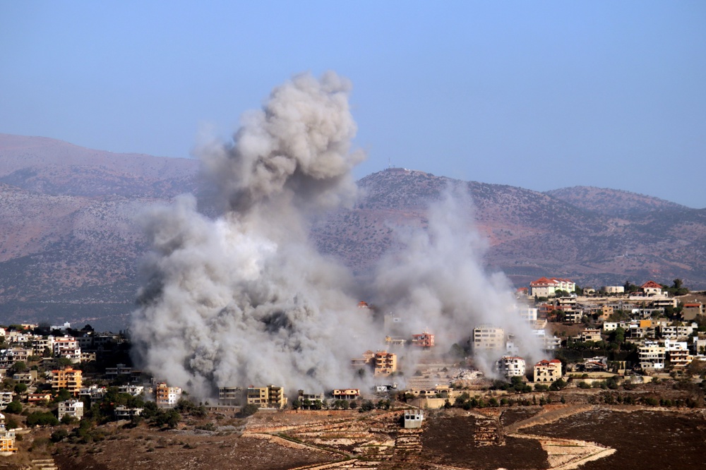 Israel bombardea el centro de Beirut mientras continúa la campaña en el sur del Líbano