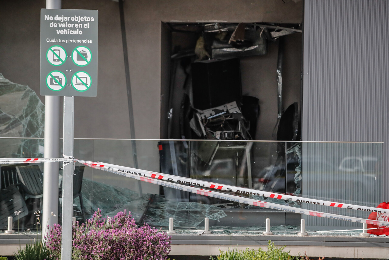 Quinto robo a cajero automático en Santiago: Otra vez no tenía medidas de seguridad exigidas por ley