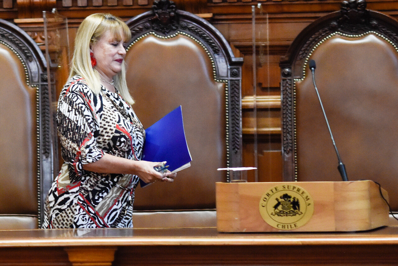 Se va: Ángela Vivanco es removida de la Corte Suprema tras ser salpicada por Caso Hermosilla