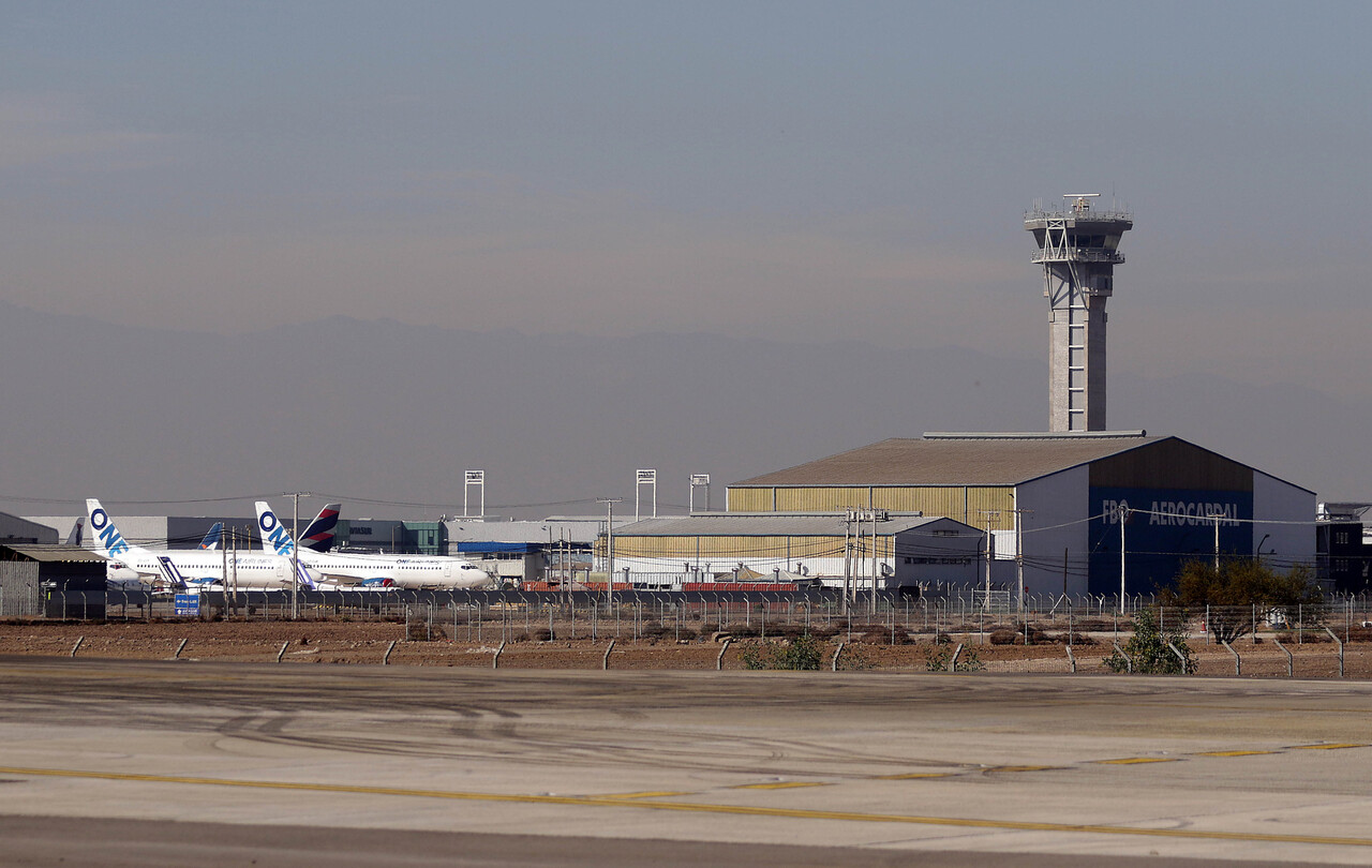 Atención viajeros: Controladores de tránsito aéreo anuncian movilizaciones tras incumplimientos