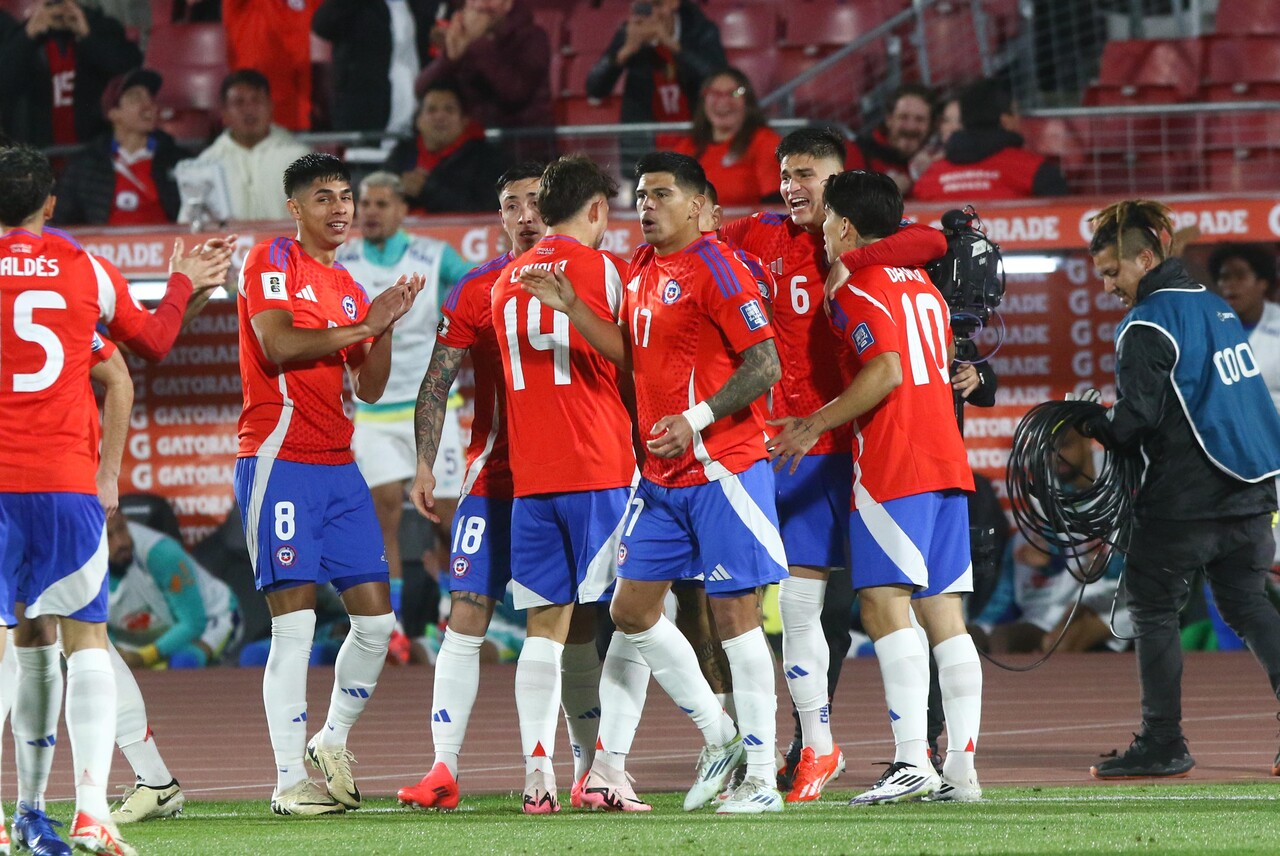 ¡Vamos Chile! Nadie abandona el barco y todos apoyan a La Roja ante Colombia para salir del fondo